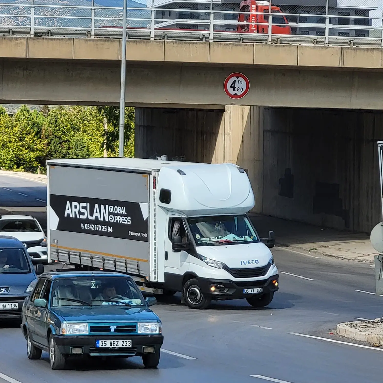 Arslan Global Express Hakkında